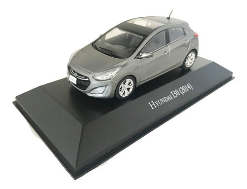 Miniatura Hyundai I30 Coleção Carrinhos Do Brasil Diecast Cor Prateado