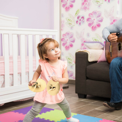 Instrumento Musical Con Platillo De Cobre Y Pandereta