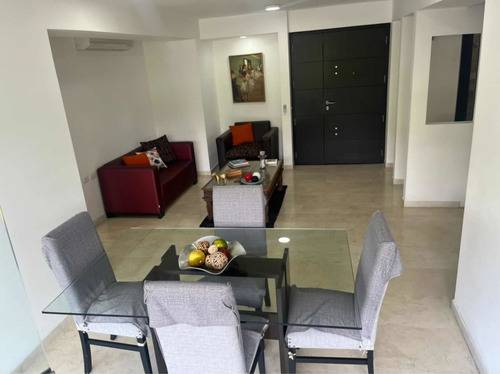 Imagen 21 de 27 de Apartaneto En Alquiler Con Pisicna En San Cristobal Amoblado