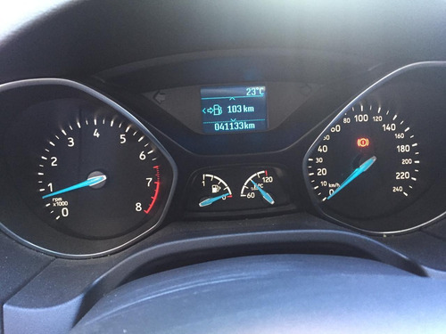 Ford Focus Iii 2.0 Sedan Se Plus Mt 2015