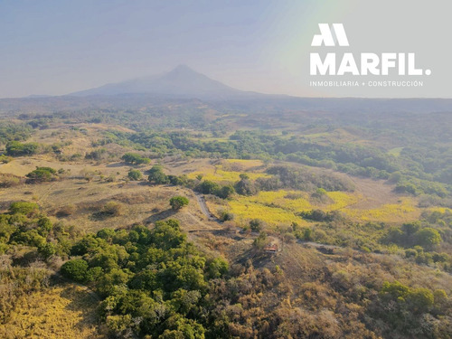 1.5 Hectáreas En Venta Loma Con Espectacular Vista A Pie De Carretera