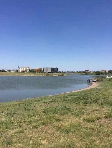 Imagen 2 de 10 de Lote Al Agua En San Sebastián Al Agua