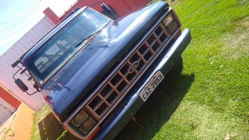 Ford F-1000 229