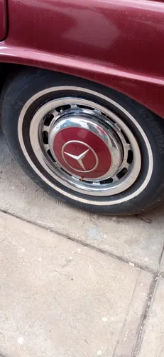 Mercedes Benz 220, Std. 4 Vel. Al Frente, Placas De Antiguo