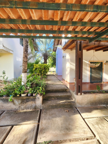 Town House Guacuco, Villas D´uveterre