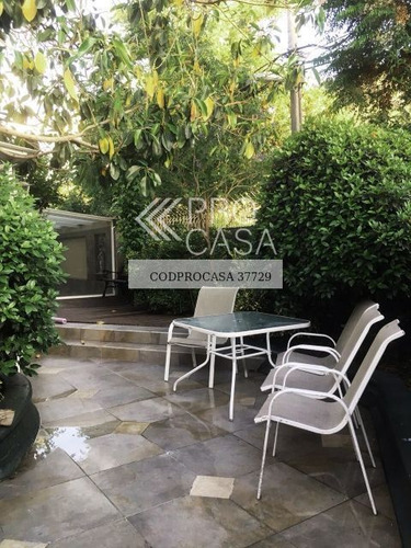 Casa Avenida Perú/valdivieso