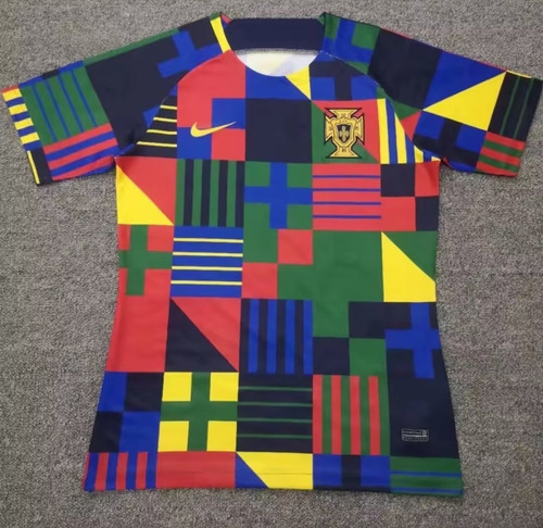 Imagen 4 de 5 de Camiseta Portugal Pre-match Mundial Qatar 2022