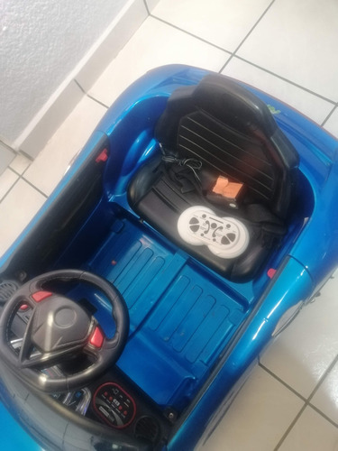 Carro Eléctrico Porsche Azul Con Control 12 V (Usado)