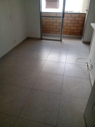 Imagen 4 de 7 de Vendo Apto 7mo Piso, Ubicado En Robledo-medellín