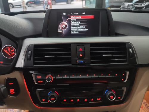 Imagem 7 de 12 de Bmw Serie 3 2017 2.0 Sport Active Flex Aut. 4p