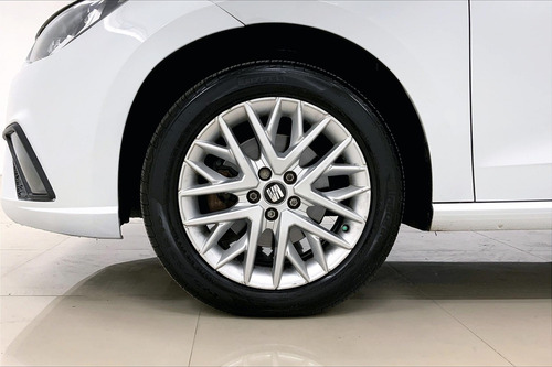 Imagen 9 de 25 de Seat Ibiza Hatchback 5 Pts Reference, 16l, 110 Hp, Tm5, A/ac