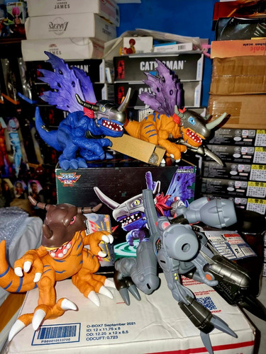 Greymon Metalgreymon Mugendramon Machindramon Dynamotion (Usado)
