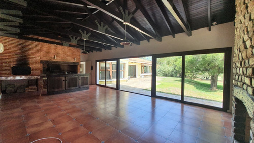 Imagen 15 de 30 de Venta Excelente Casa En Cumbres De Carrasco