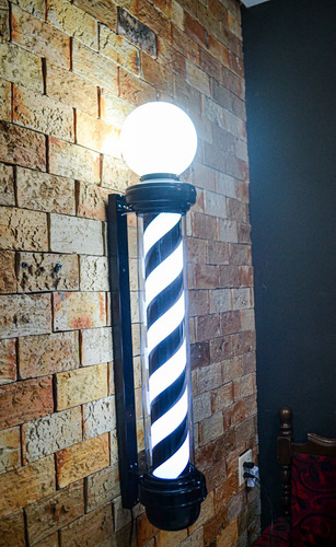 Barber Pole 110cm Todo Preto Prova Dágua 127V Megan 127V