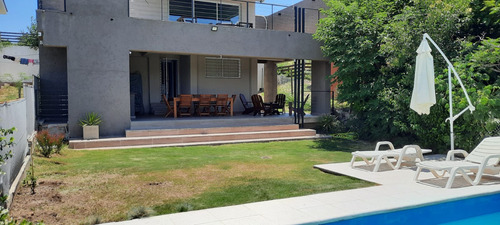 Alquiler Anual Casa 3 Dorm C/pileta Villa Del Lago V.c.p