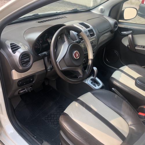Imagem 3 de 8 de Fiat Grand Siena 2014 1.6 16v Sublime Flex Dualogic 4p