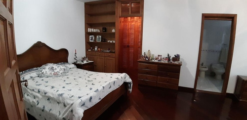 Imagen 17 de 20 de Venta De Cómoda Casa En Cumbres De Curumo / Ofc 21-17403