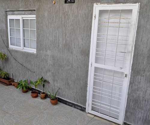 Imagen 8 de 10 de Comodo Townhouse En El Valle, En Venta