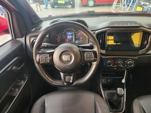 Fiat Strada Volcano 1.3 Flex 8V CD