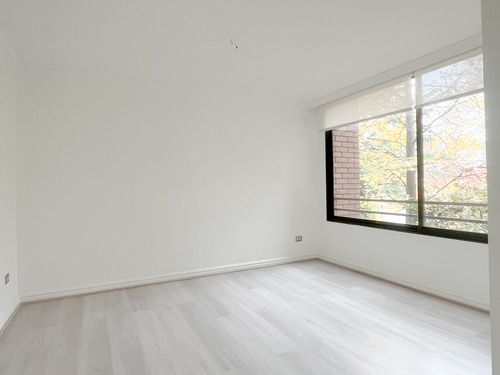 Increíble Departamento En Venta, Lo Barnechea 4d 3b 3e 1b