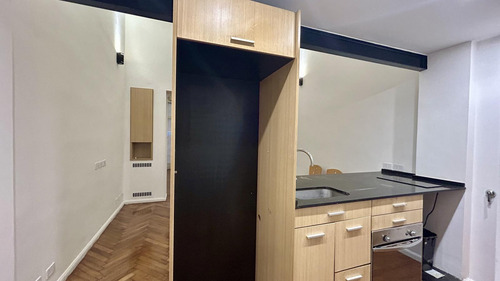 Alquiler Departamento 2 Ambientes Pb, Gran Patio. Recoleta.