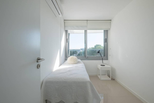 Departamento En Torre Esmeralda