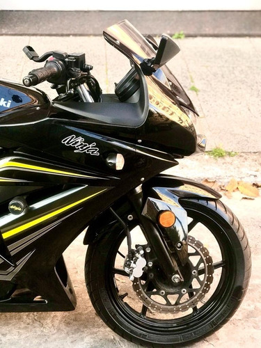Imagen 3 de 9 de Kawasaki Ninja 250 Ex