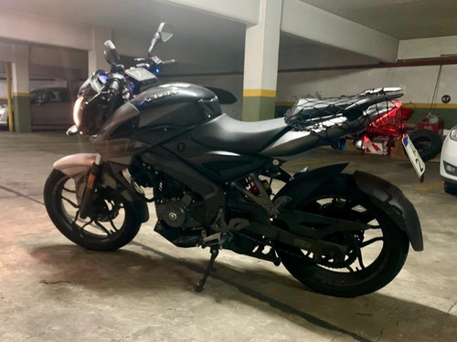Bajaj Rouser Ns 200