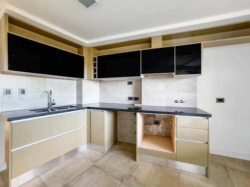 Departamento 2 Dormitorios, Radiadores, Amenities, Pichincha