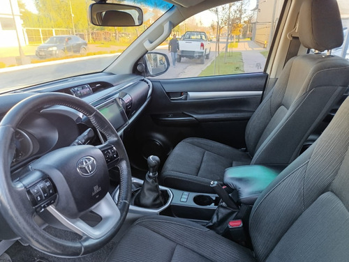 Toyota Hilux Pick-Up 2.8 Cd Srv 177cv 4x4