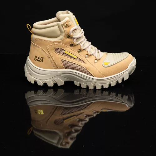 Bota Masculina Caterpillar Com Bico PVC Couro Cor Nude palmilha a