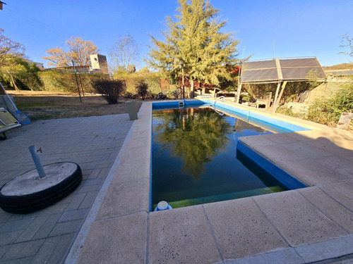 Venta: Casa - 2 Dormitorios 2 Baños - Patio Pileta - Ideal Fin De Semana - Villa Carlos Paz