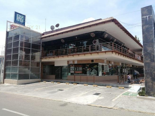 Renta De Local Comercial En Plaza San Isidro, Metepec