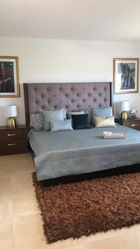Se Vende Casa Entre El Refugio Y Zibata, 3 Recamaras, 2.5 Baños, Jardín, Roof Ga