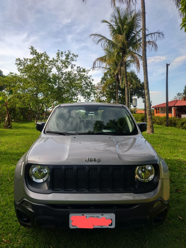 Jeep Renegade 1.8 Flex Aut. 5p