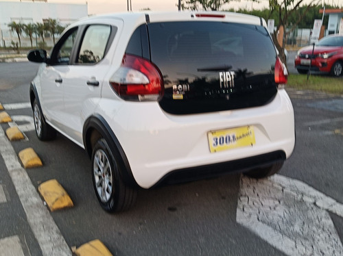 Fiat Mobi 1.0 8V EVO LIKE.