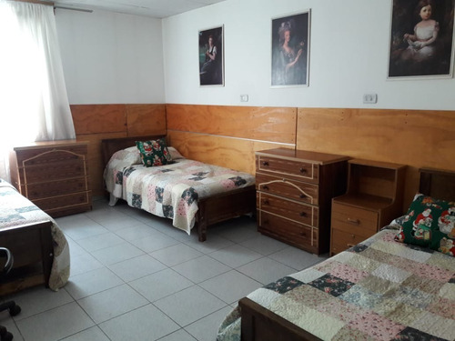 Imagen 25 de 27 de Casa De Esquina Remodelada 4 Años
