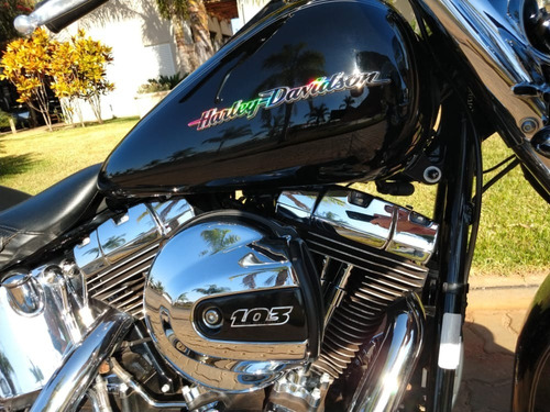 Imagem 2 de 10 de Harley Davidson Softail Deluxe