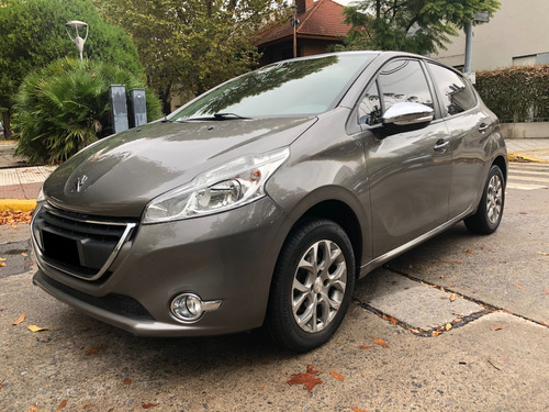 Peugeot 208 1.6 Allure Touchscreen