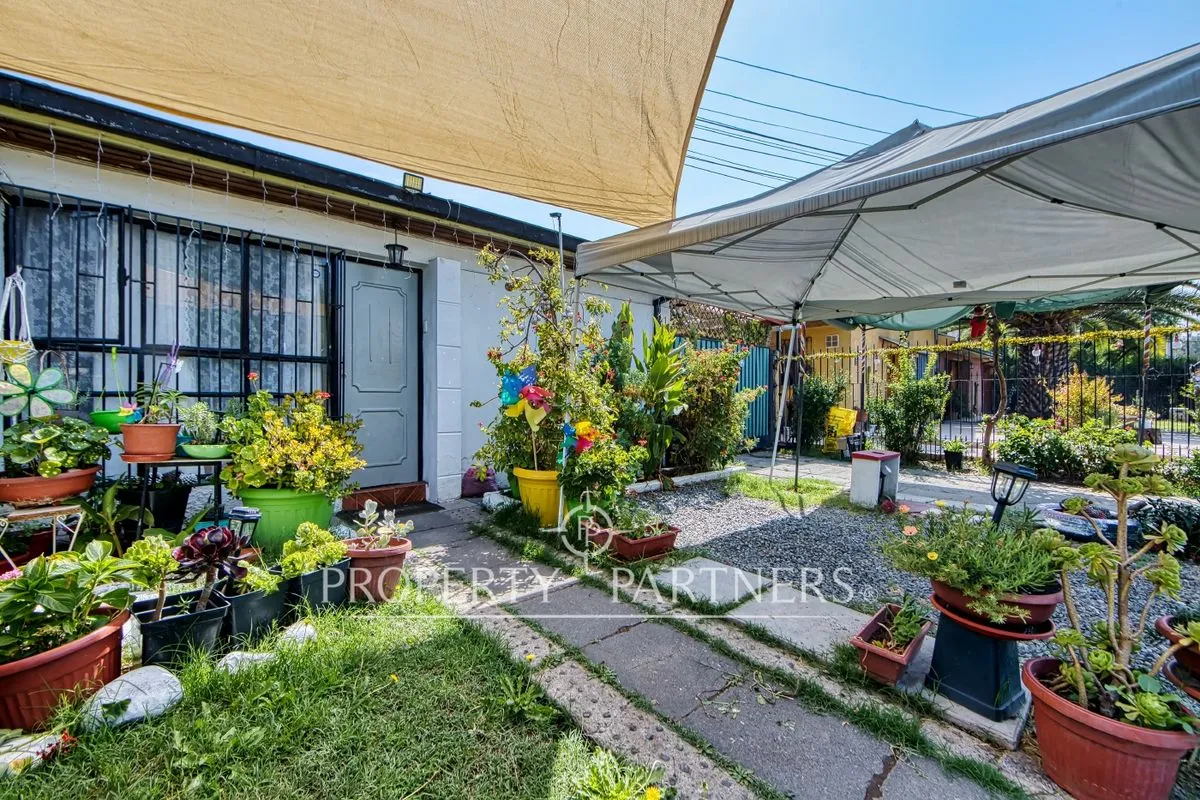 Imagen 2 de 20 de Acogedora Casa En Venta En Villa Frei!