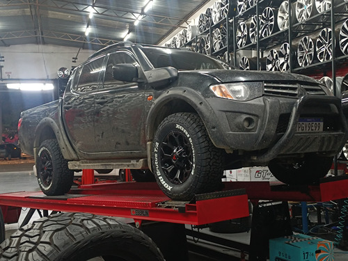 Mitsubishi L200 3.2 Triton Gl Cab. Dupla 4x4 4p