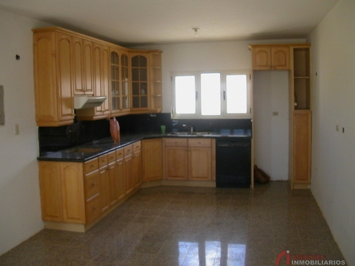 Imagen 6 de 8 de Casa De Playa En Venta En Villa Marina, Los Taques.