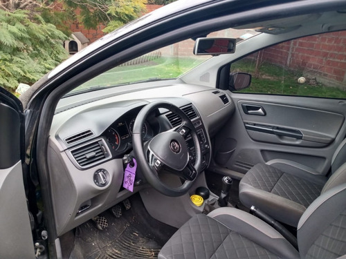Volkswagen Suran Highland 2015