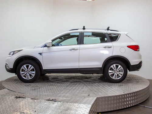 Dongfeng 2.0 Luxury 4x2 Mt 5p Ax7