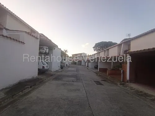 Casas En Venta Mls #25-12523