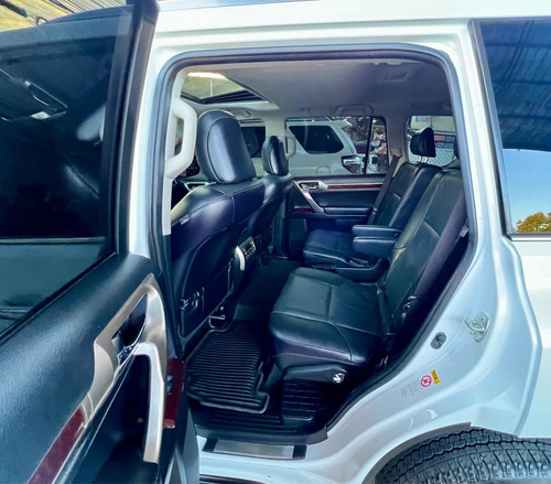 Imagen 8 de 13 de Lexus Gx 460 Premium