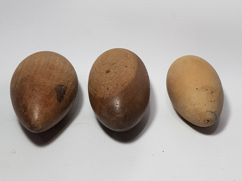 Imagen 5 de 5 de Bordado Zurcido Antiguos Huevos De Madera Lote X 3 Mag 56163