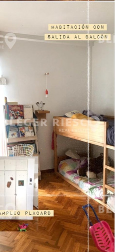 Departamento En Venta Ubicado En Acassuso, San Isidro, G.b.a. Zona Norte