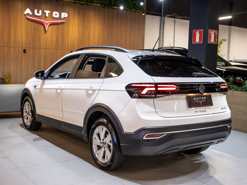 Volkswagen Nivus 1.0 200 TSI TOTAL FLEX COMFORTLINE AUTOMÁTICO