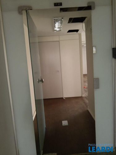 Conj. Comercial - Jardim América - Sp - 604806
